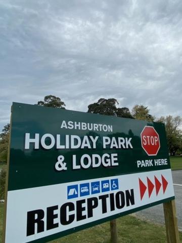 ホテル Ashburton Holiday Park エクステリア 写真